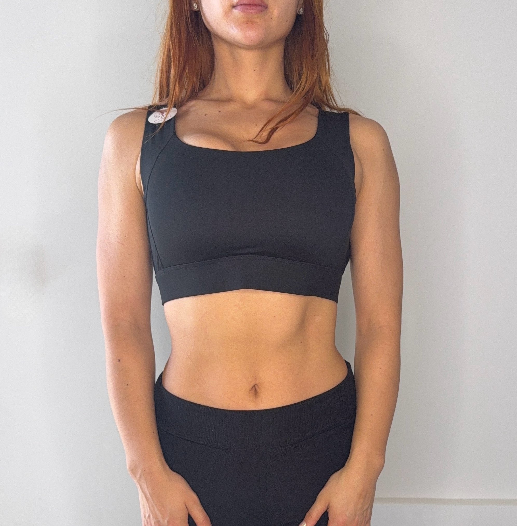 Top Anastasia disponible en 2 colores $15.990