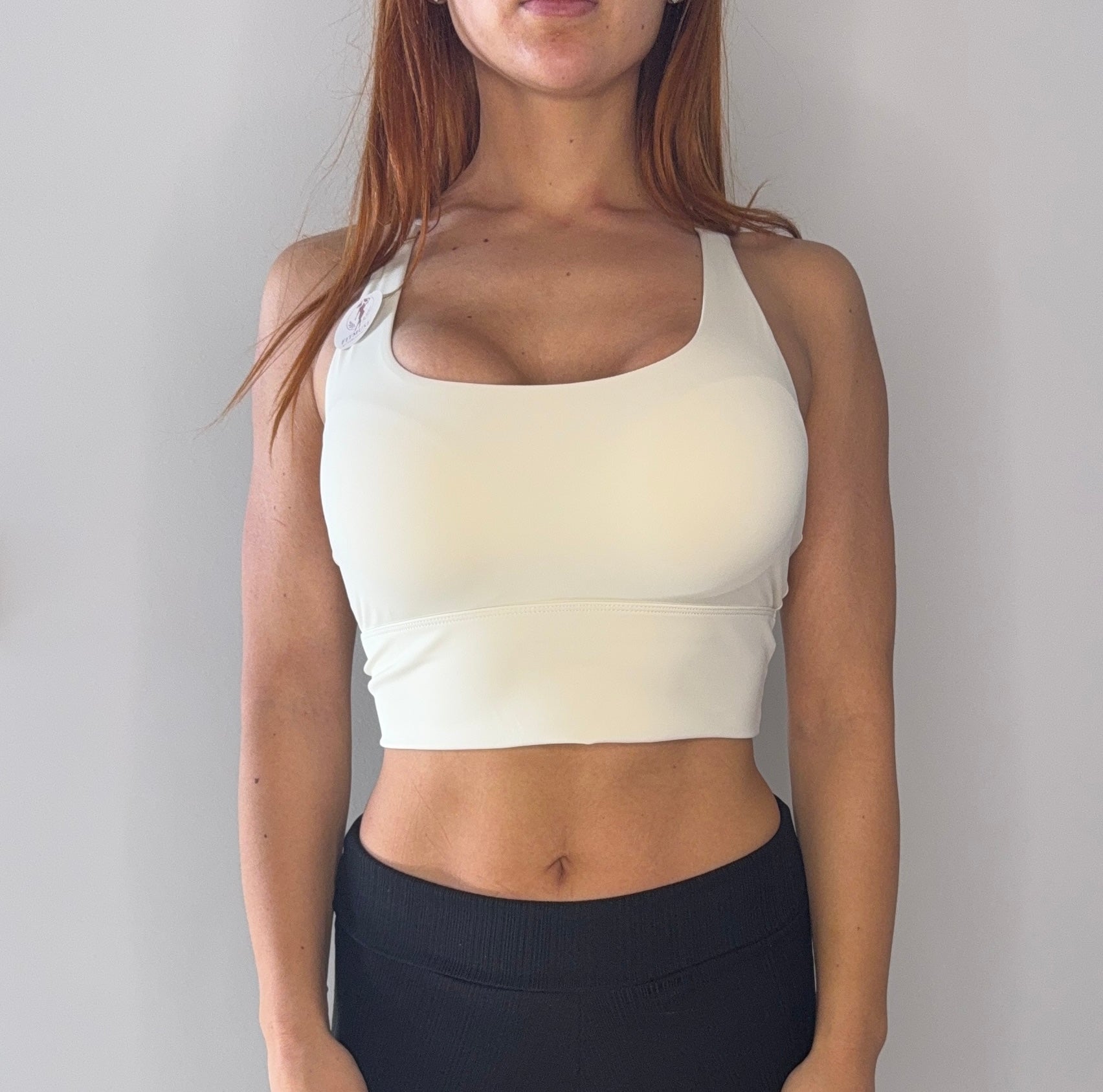 Top Antonella disponible en 3 colores $15.990